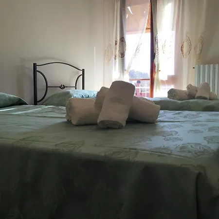 לינה וארוחת בוקר Stellato House רומא